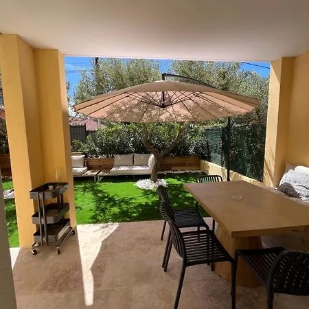 Appartement Avec Jardin, Presqu'Ile De Giens Hyeres Exterior photo